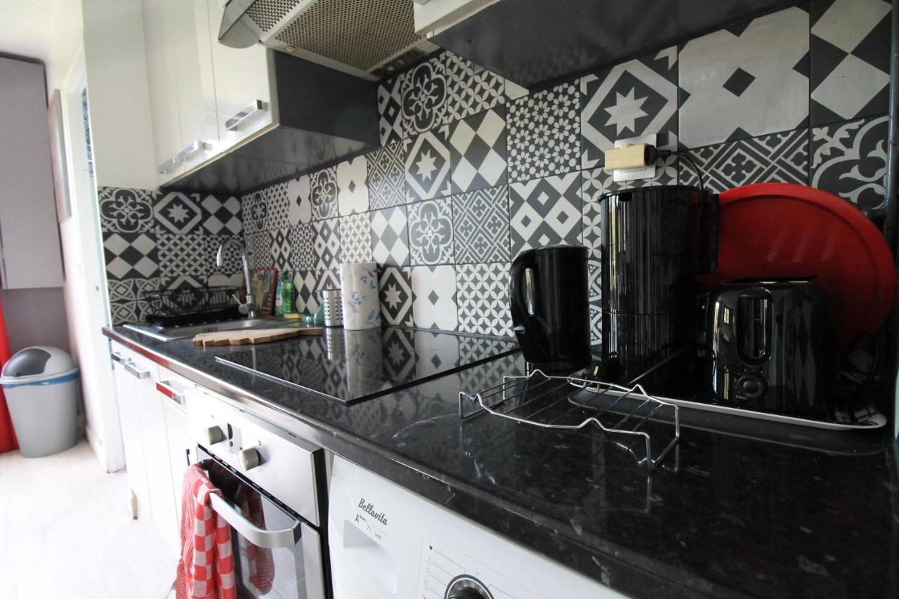 Disponible - Appartement Entier - Ligne H 15Mn Paris-Gare Du Nord, Parking Rue Gratuit, 4 Pers, Station De Train En Face Toutes Les 15Mn, Hippodrome, Cdfas, Universite, Borne Electrique, 1Er Etage Eaubonne Kültér fotó