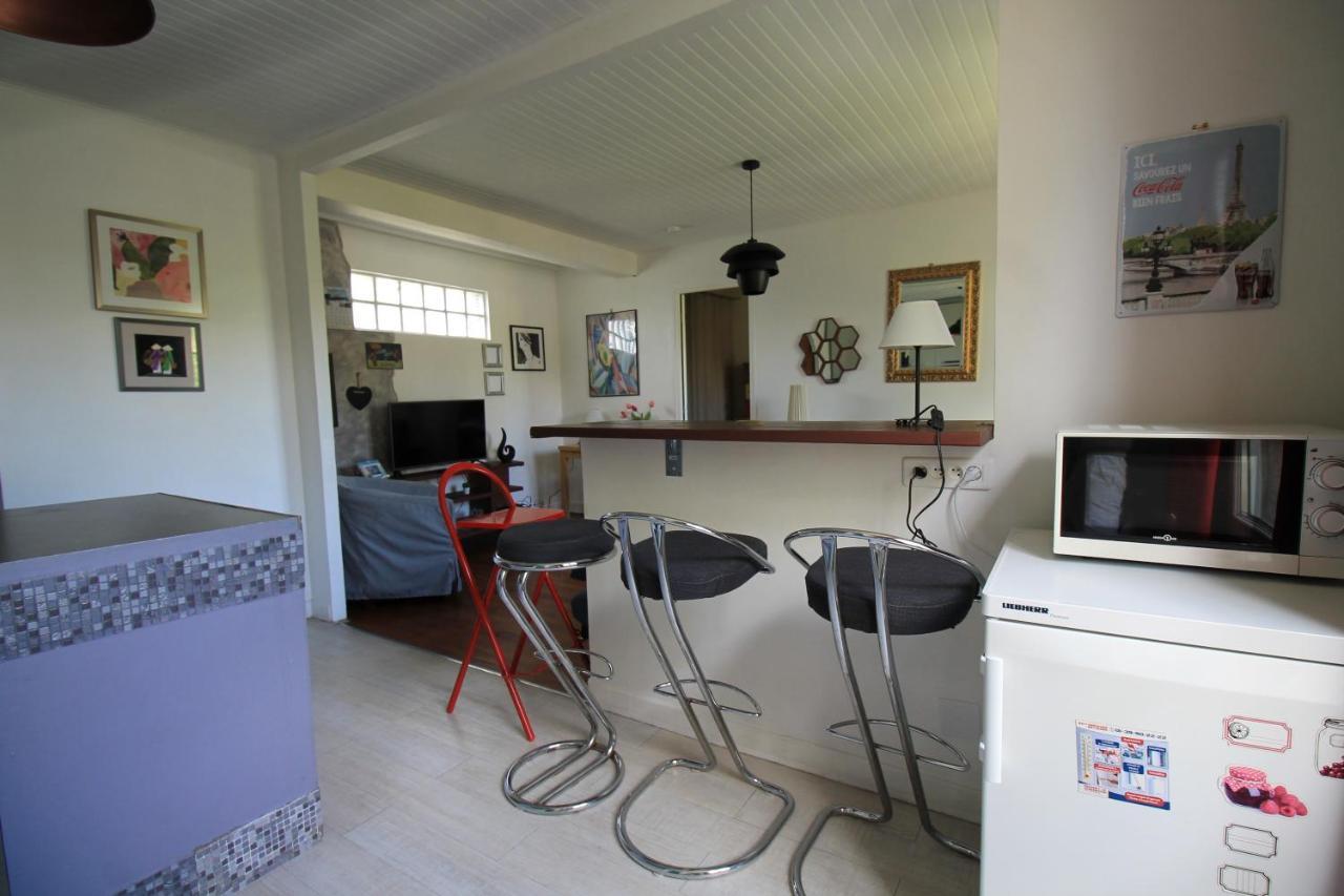Disponible - Appartement Entier - Ligne H 15Mn Paris-Gare Du Nord, Parking Rue Gratuit, 4 Pers, Station De Train En Face Toutes Les 15Mn, Hippodrome, Cdfas, Universite, Borne Electrique, 1Er Etage Eaubonne Kültér fotó