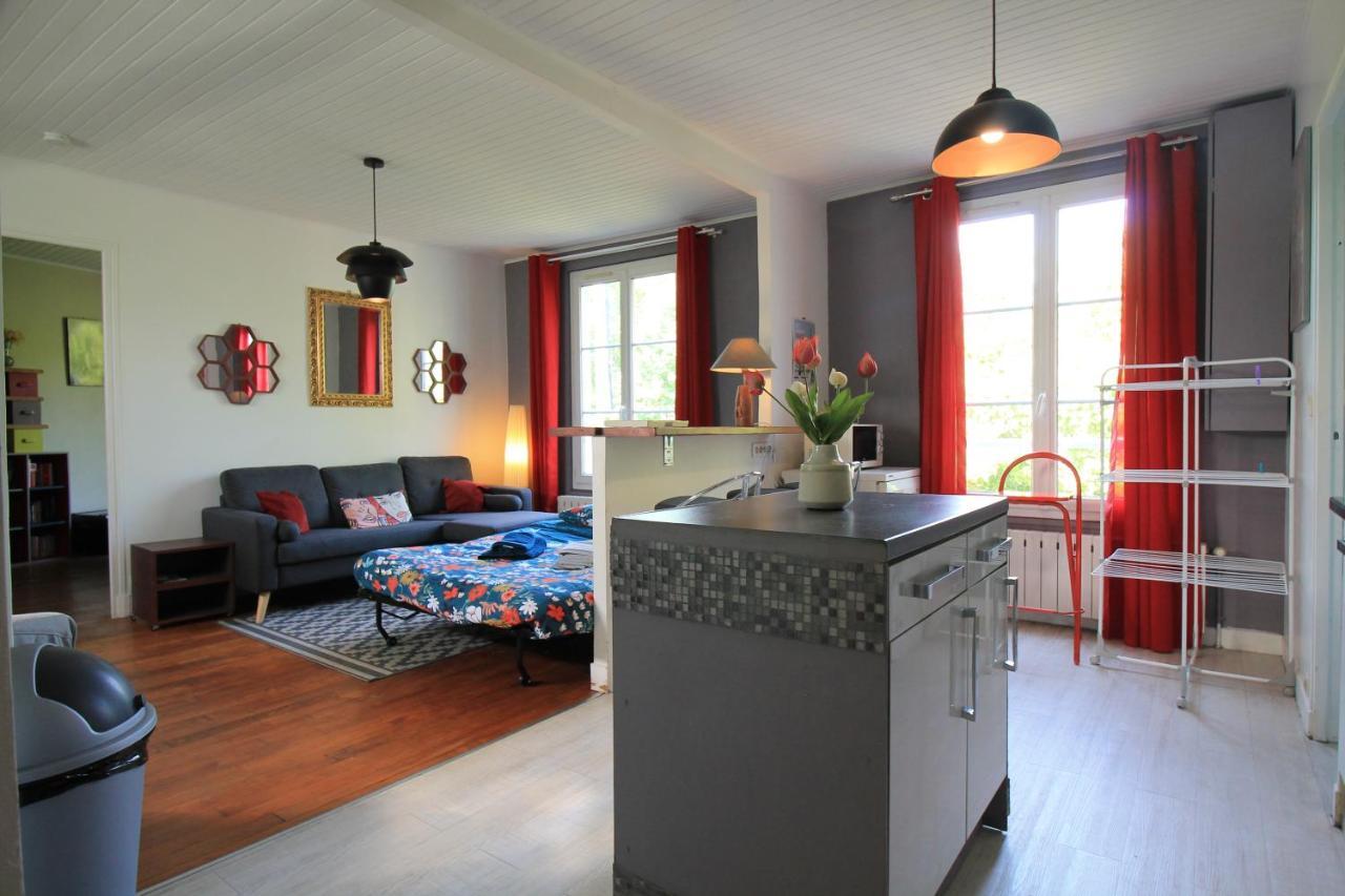 Disponible - Appartement Entier - Ligne H 15Mn Paris-Gare Du Nord, Parking Rue Gratuit, 4 Pers, Station De Train En Face Toutes Les 15Mn, Hippodrome, Cdfas, Universite, Borne Electrique, 1Er Etage Eaubonne Kültér fotó