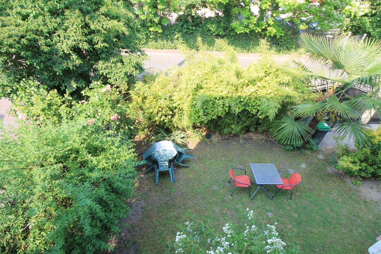 Disponible - Appartement Entier - Ligne H 15Mn Paris-Gare Du Nord, Parking Rue Gratuit, 4 Pers, Station De Train En Face Toutes Les 15Mn, Hippodrome, Cdfas, Universite, Borne Electrique, 1Er Etage Eaubonne Kültér fotó