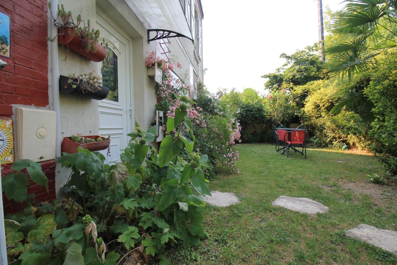 Disponible - Appartement Entier - Ligne H 15Mn Paris-Gare Du Nord, Parking Rue Gratuit, 4 Pers, Station De Train En Face Toutes Les 15Mn, Hippodrome, Cdfas, Universite, Borne Electrique, 1Er Etage Eaubonne Kültér fotó