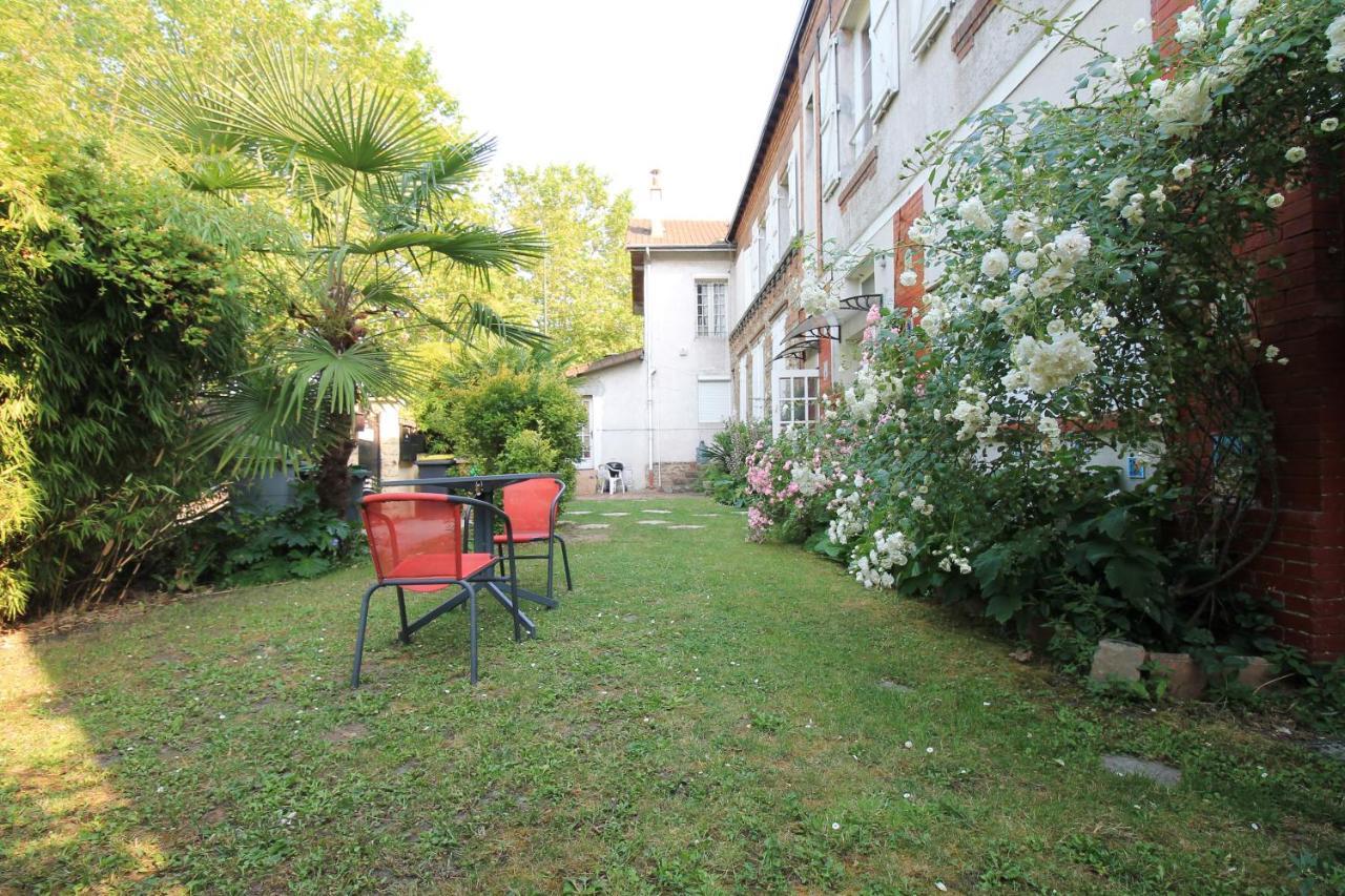 Disponible - Appartement Entier - Ligne H 15Mn Paris-Gare Du Nord, Parking Rue Gratuit, 4 Pers, Station De Train En Face Toutes Les 15Mn, Hippodrome, Cdfas, Universite, Borne Electrique, 1Er Etage Eaubonne Kültér fotó